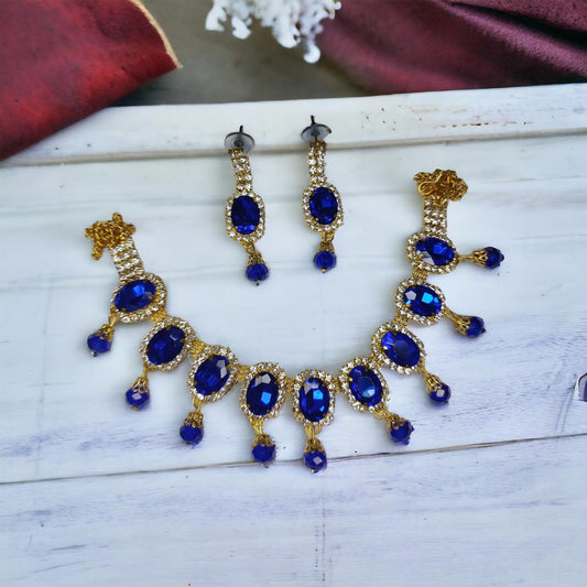 Glass Stone Necklace Set With Earrings Blue in color