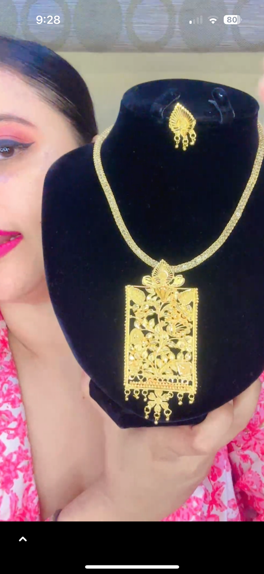 Gold plated Locket Earrings with Free AD chain