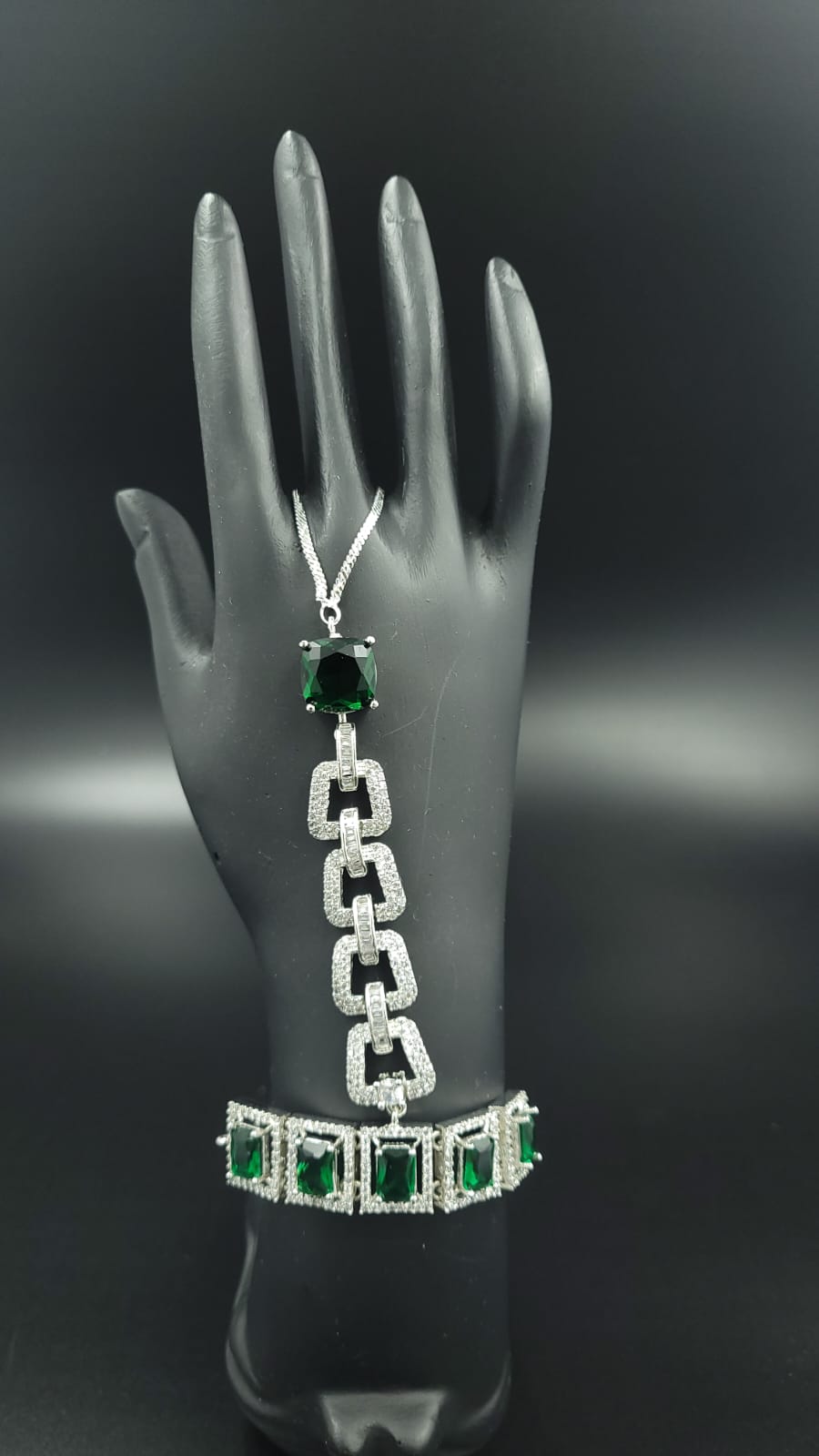 AD hath phool | Hath panja | Hand Bracelet  with adjustable pully (Free Size) Green Color | Silver Plating